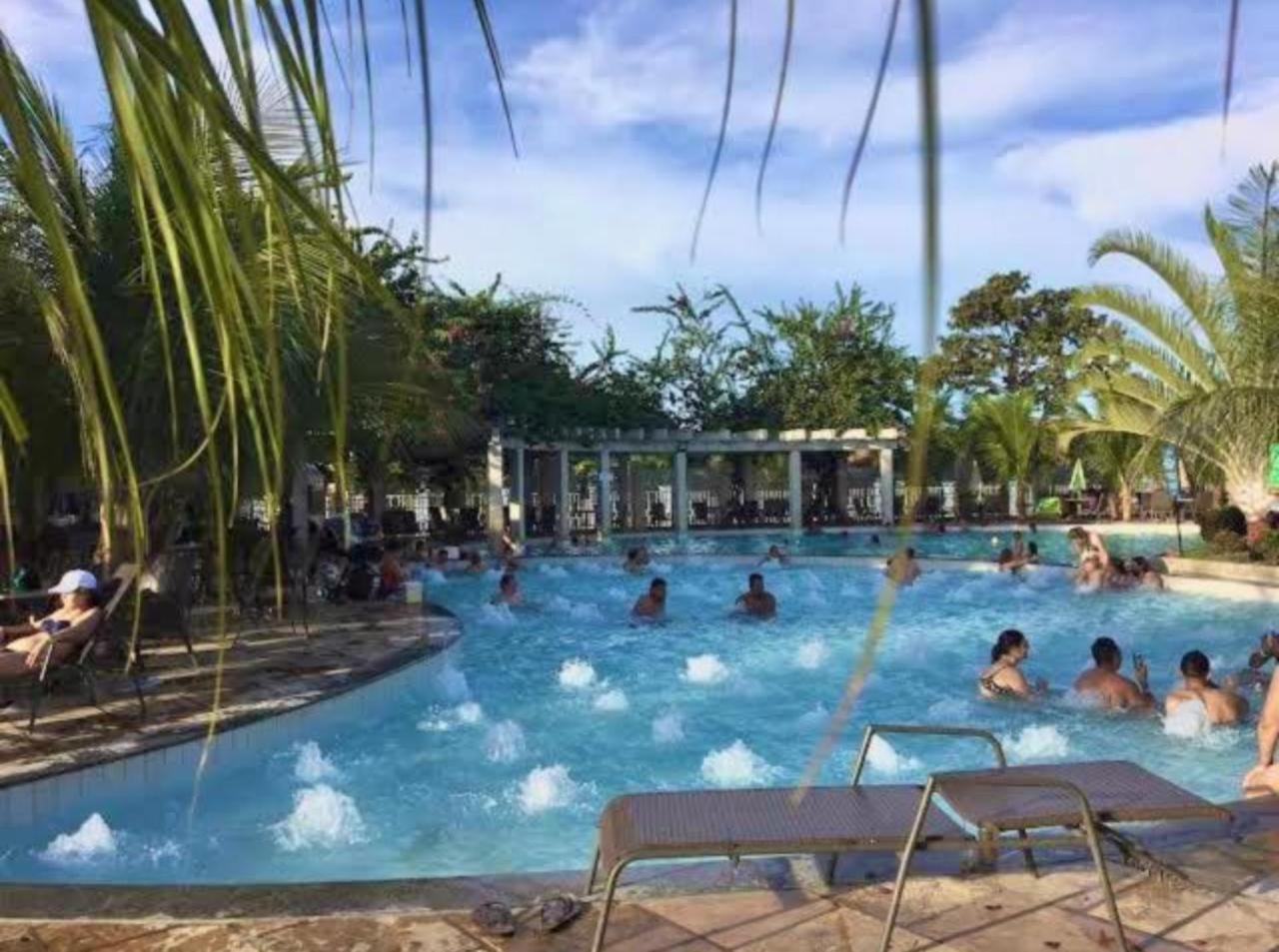 Apto Completo Com Parque Aquatico 24 Horas Lacqua Diroma กัลดัสโนวัส ภายนอก รูปภาพ
